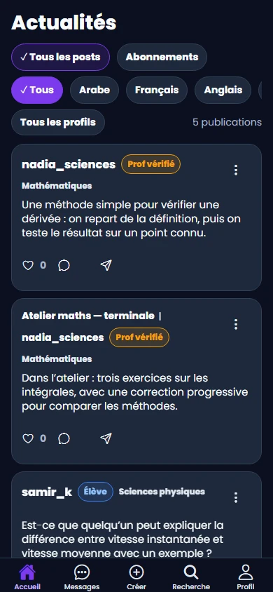 Écran mobile actuel de Neqraw affichant les matières, les publications et la navigation principale.